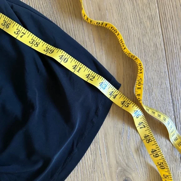 Adrianna Papell Jersey Chiffon Overlay One Shoulder Dress - Picture 6 of 12